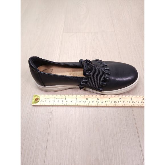 Earth Origins “Ellis” Black Slip-On Flats – Size 6 – Comfort Cushion Insole - Picture 4 of 12